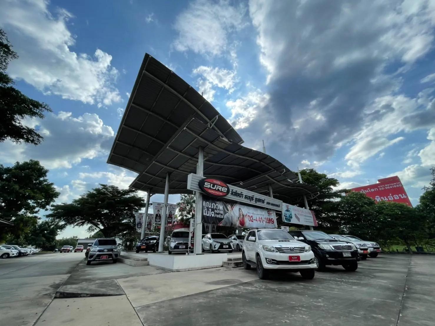 โตโยต้า ธนบุรี ยูสคาร์ สาขาบรมราชชนนี โชว์รูมรถมือสอง